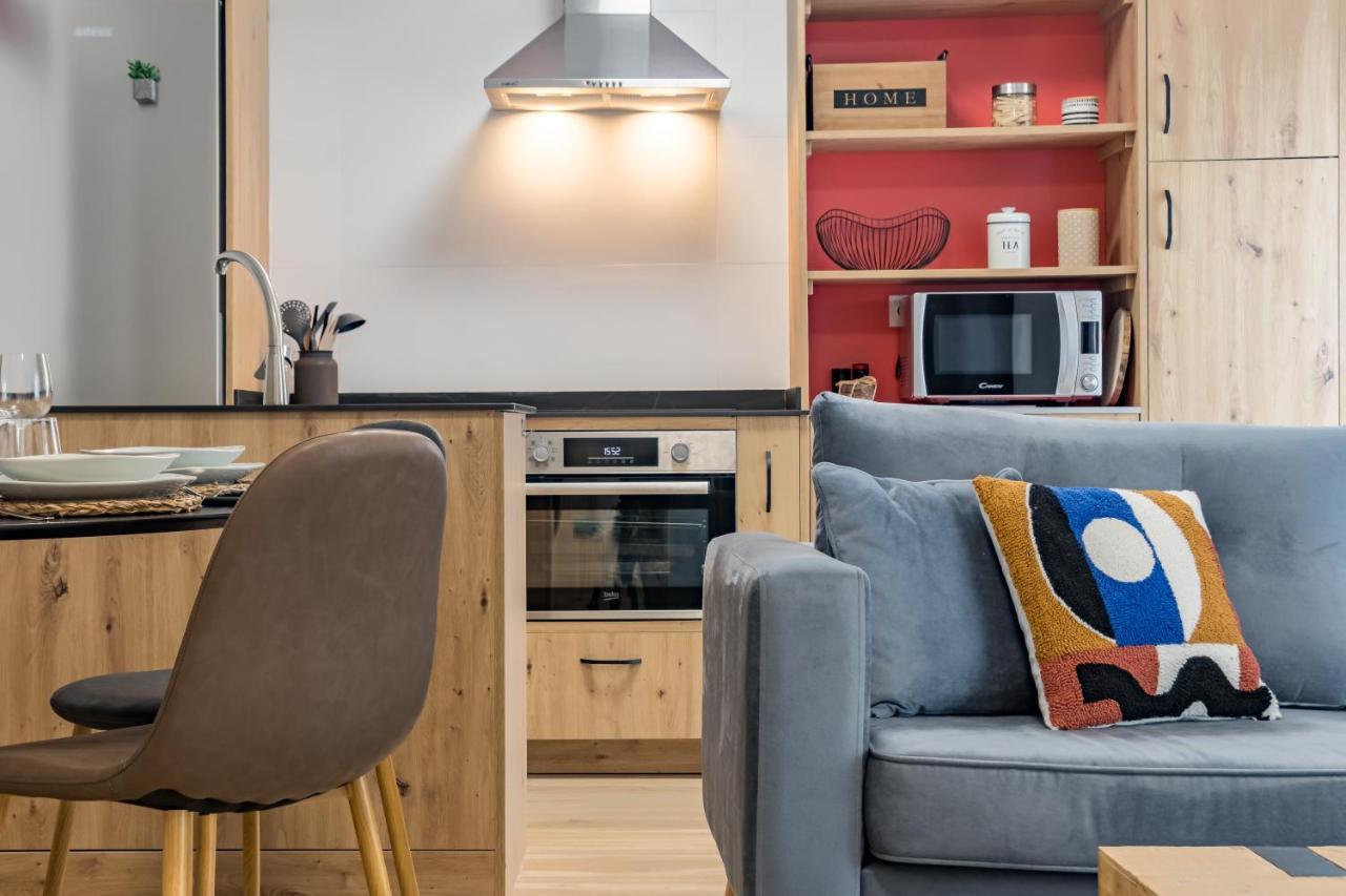 Apartamento Recien Reformado Plaza Del Ayuntamiento サンタンデール エクステリア 写真