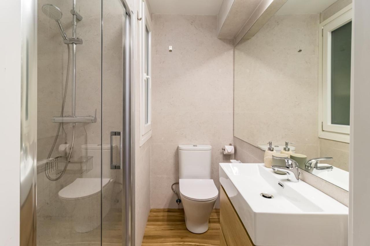 Apartamento Recien Reformado Plaza Del Ayuntamiento サンタンデール エクステリア 写真